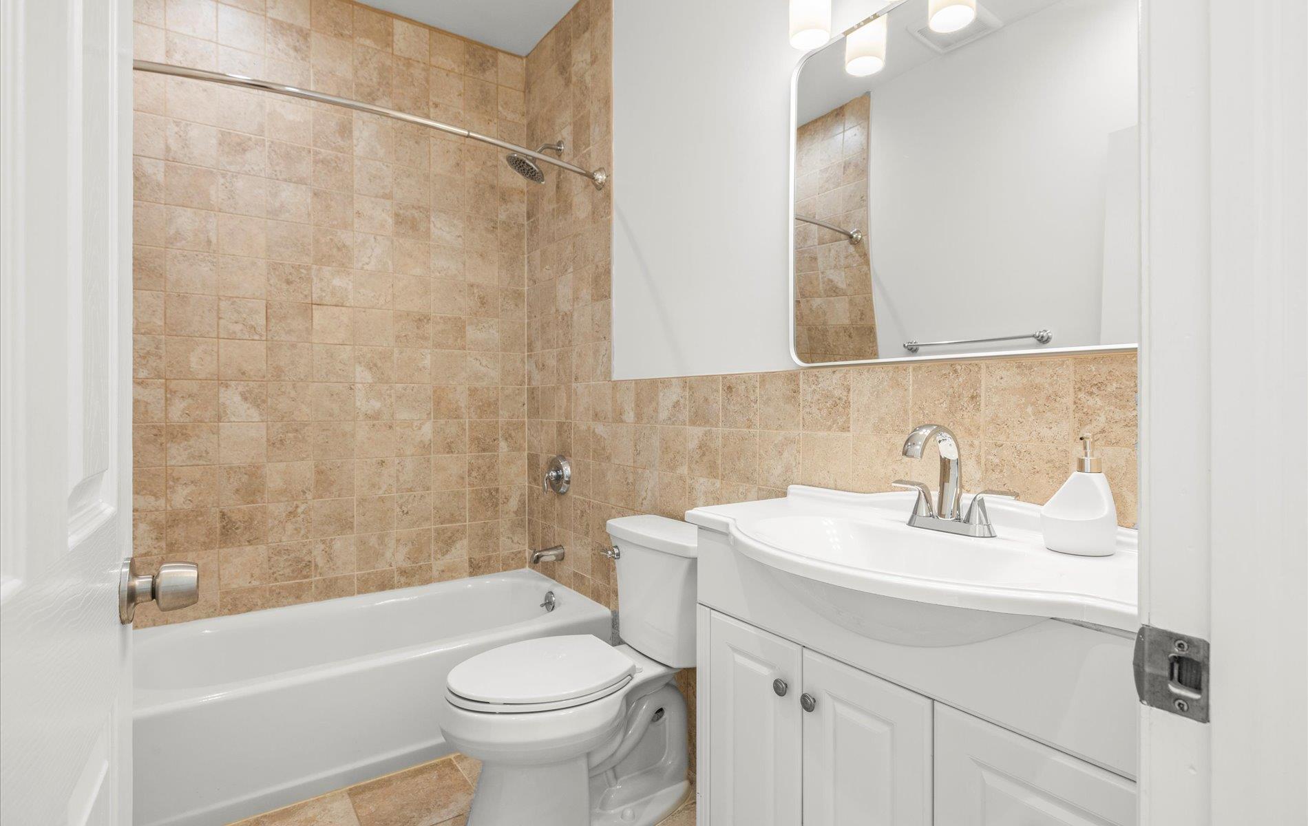 Single Family Maple  Nassau County, NY 11547, MLS-855296-10