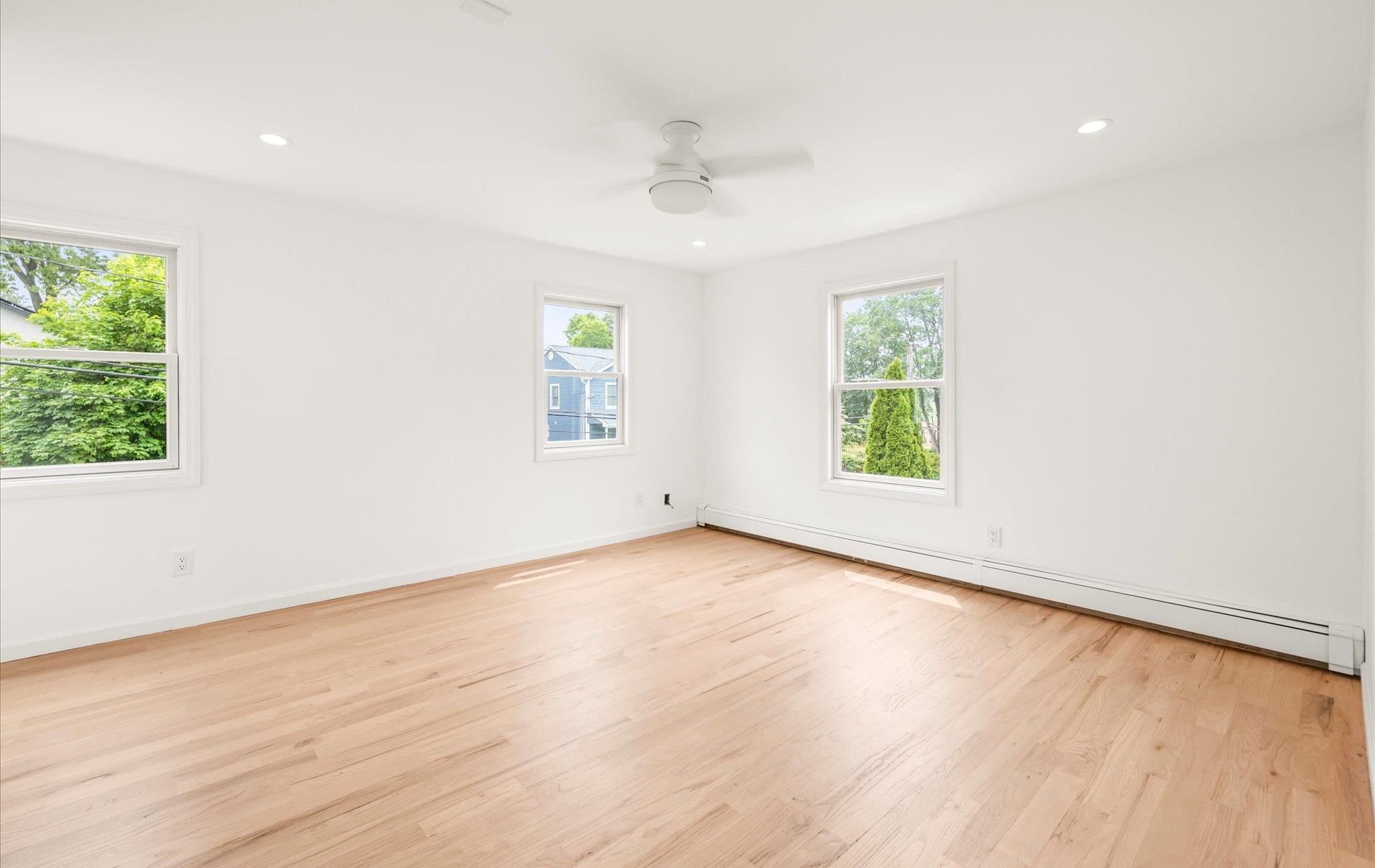 Single Family Maple  Nassau County, NY 11547, MLS-855296-22