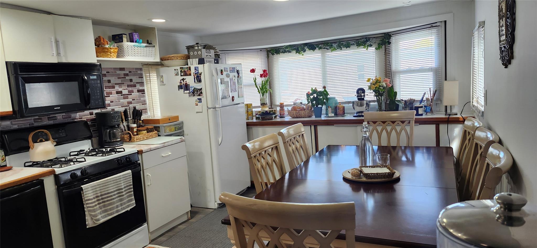 Single Family Ticonderoga  Suffolk County, NY 11716, MLS-855303-6