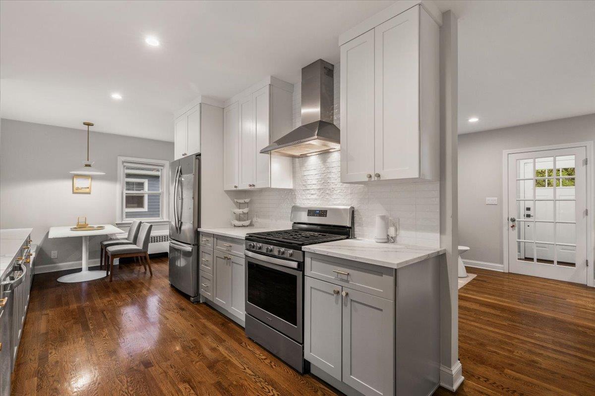 Single Family Valley  Westchester County, NY 10573, MLS-855307-14