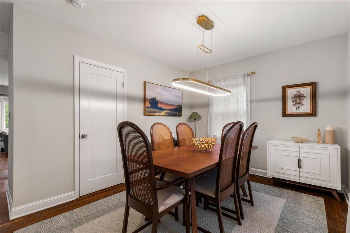 Single Family Valley  Westchester County, NY 10573, MLS-855307-16