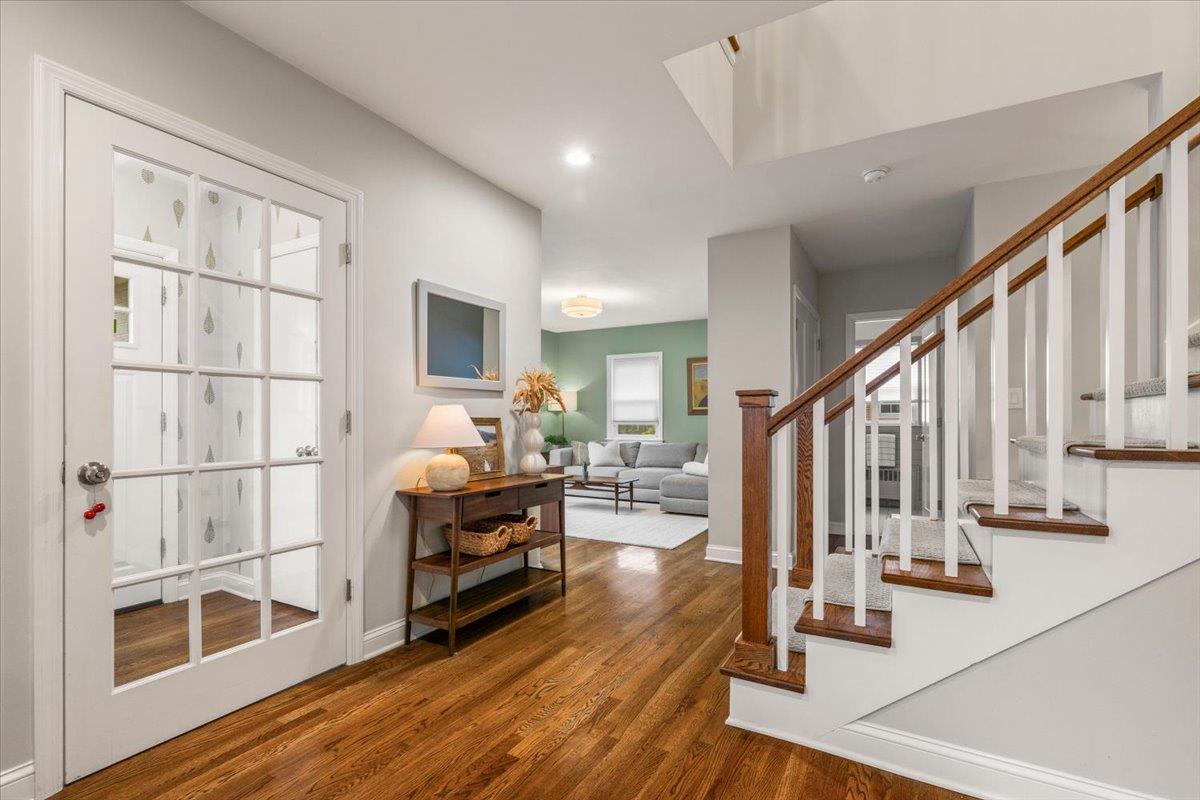 Single Family Valley  Westchester County, NY 10573, MLS-855307-5