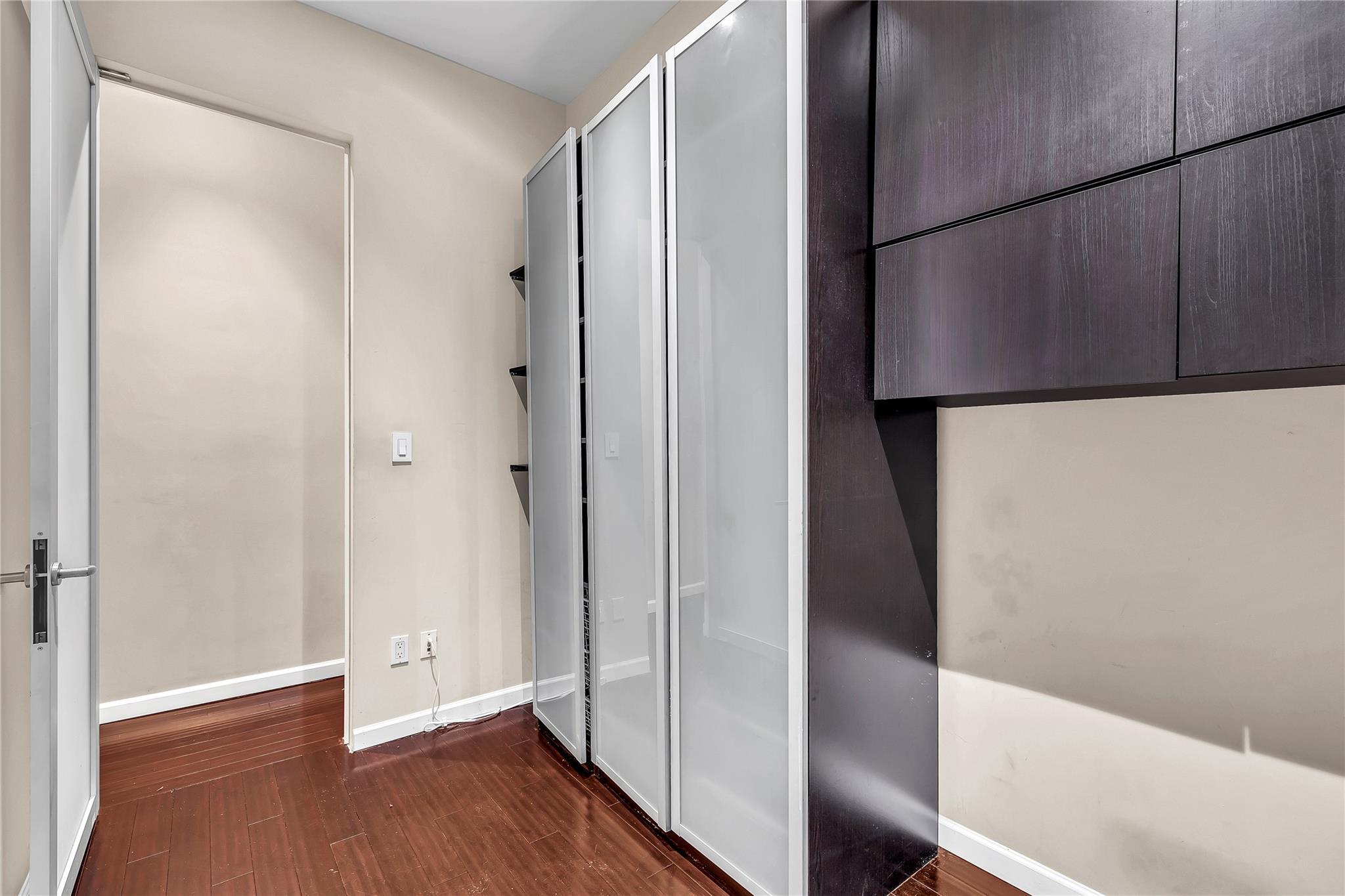 Apartment 50th  Manhattan, NY 10022, MLS-855318-12