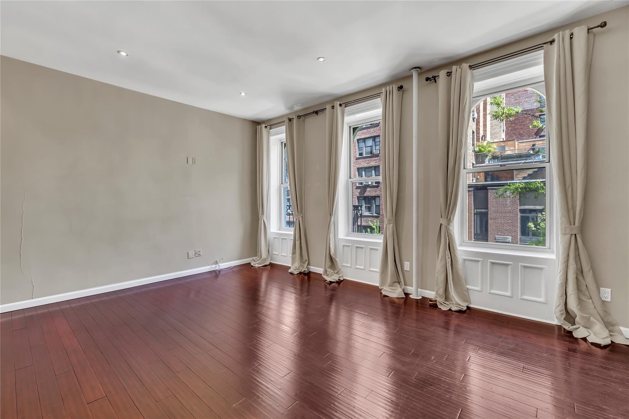 Apartment 50th  Manhattan, NY 10022, MLS-855318-19