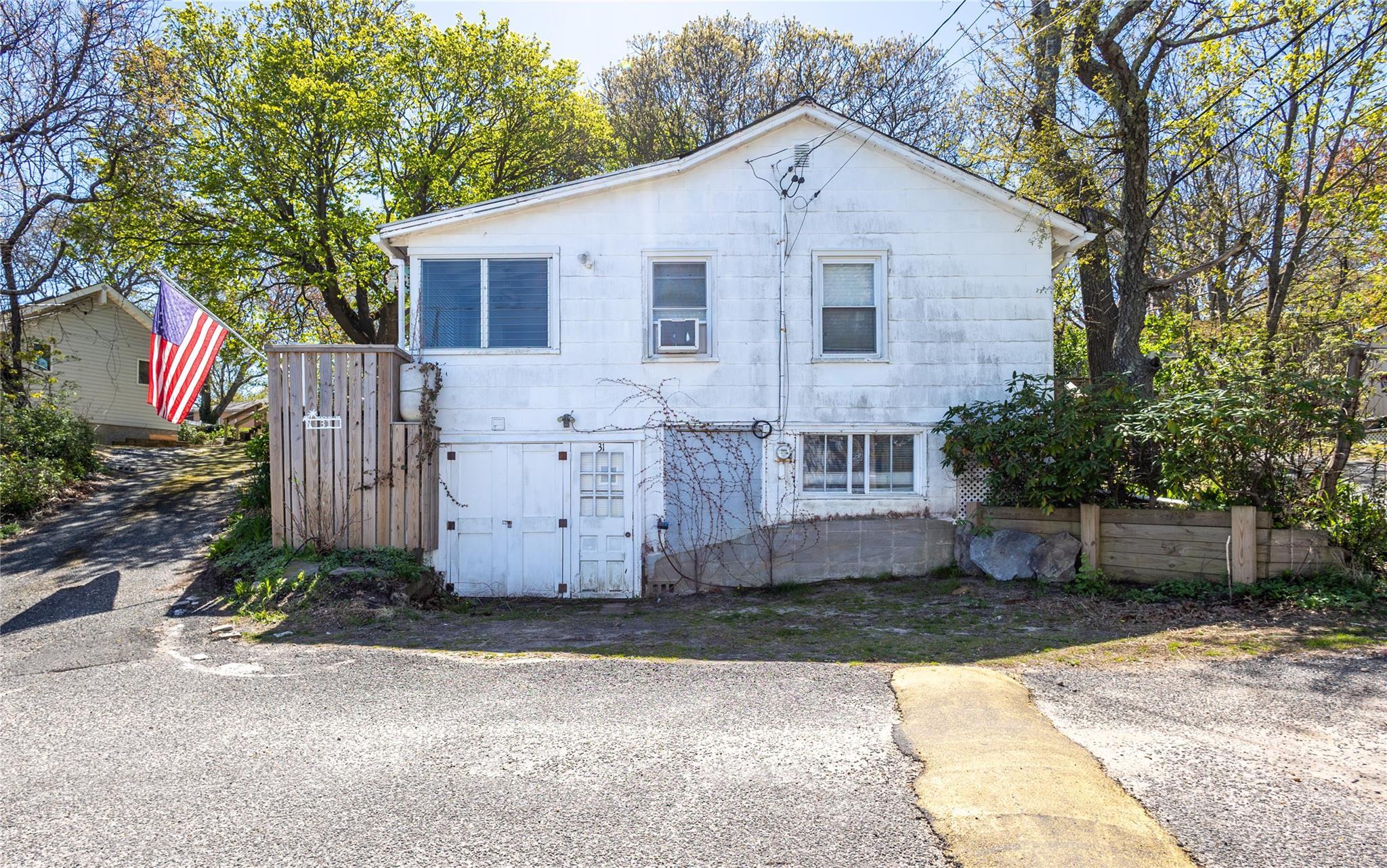 Single Family Beach Hill  Suffolk County, NY 11933, MLS-855323-29