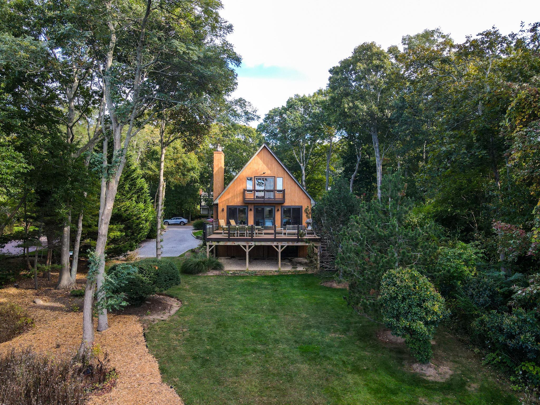 Single Family Soundview  Suffolk County, NY 11971, MLS-855331-24