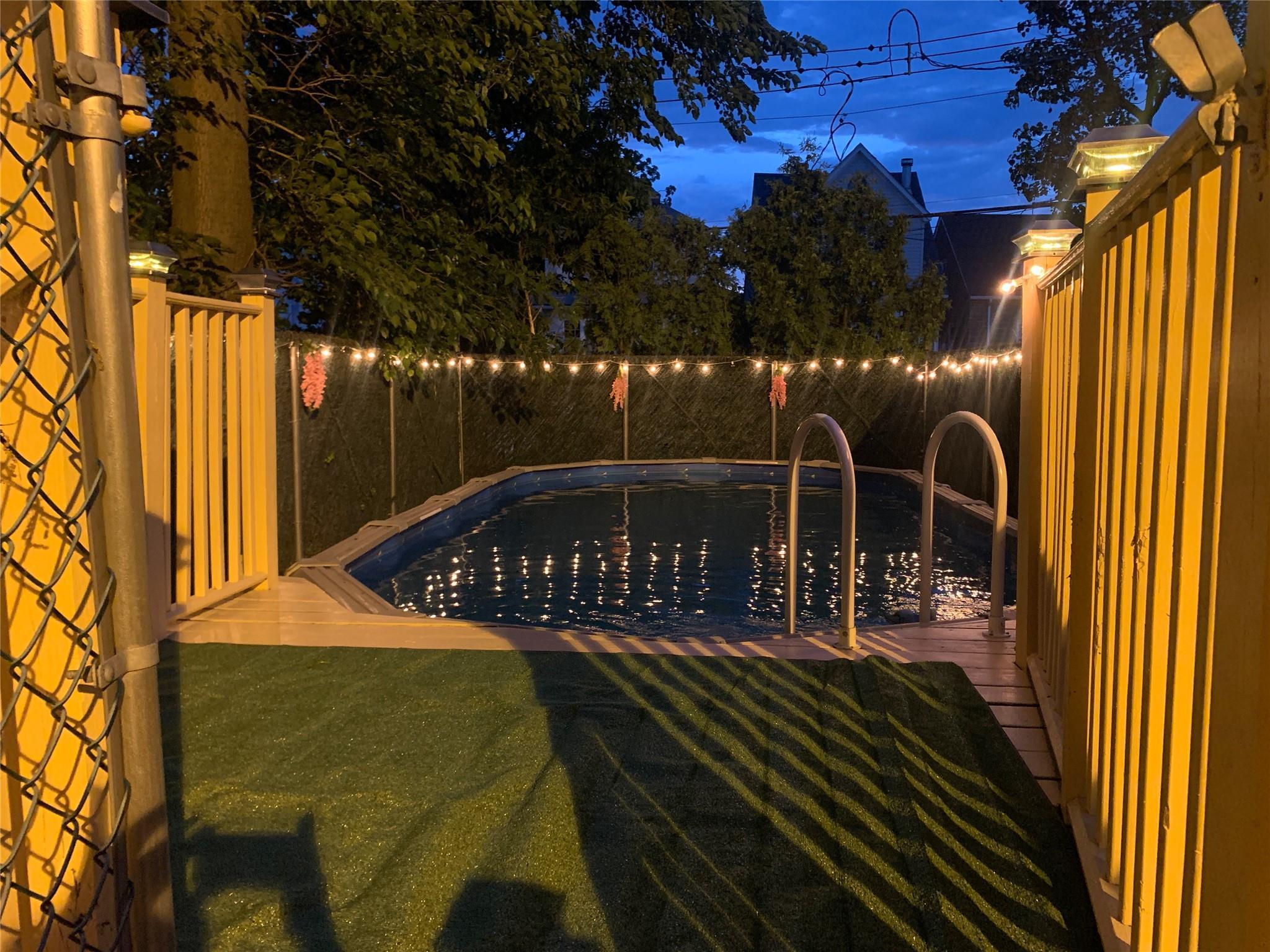 Single Family Waterbury  Bronx, NY 10465, MLS-855351-21