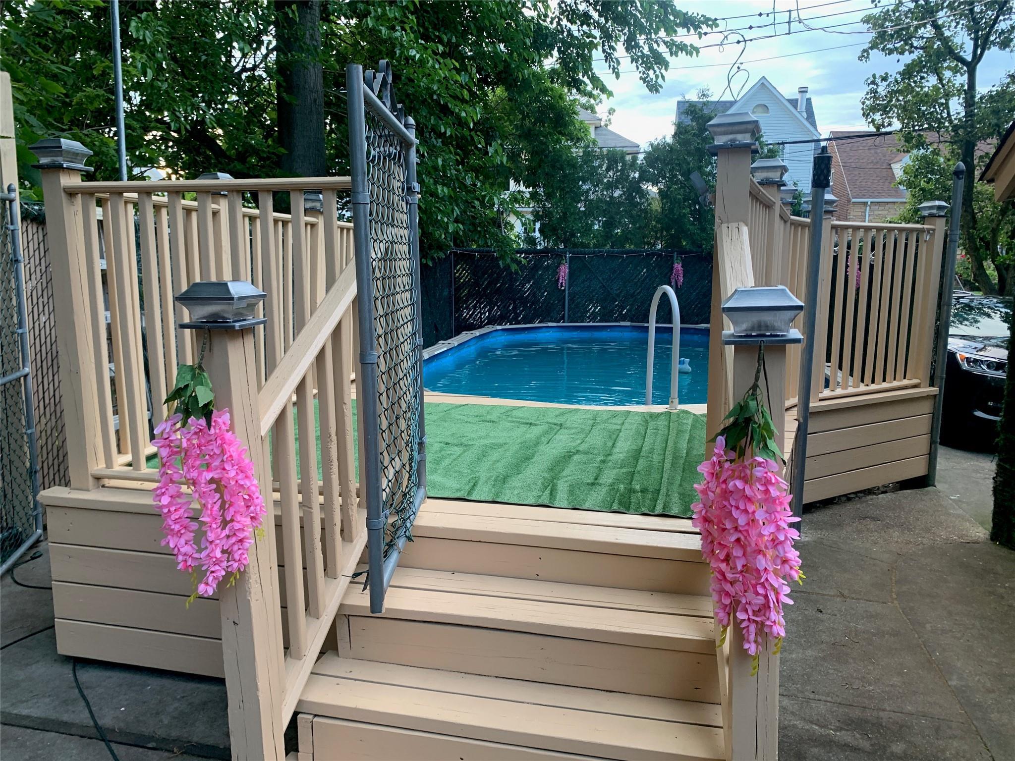 Single Family Waterbury  Bronx, NY 10465, MLS-855351-22