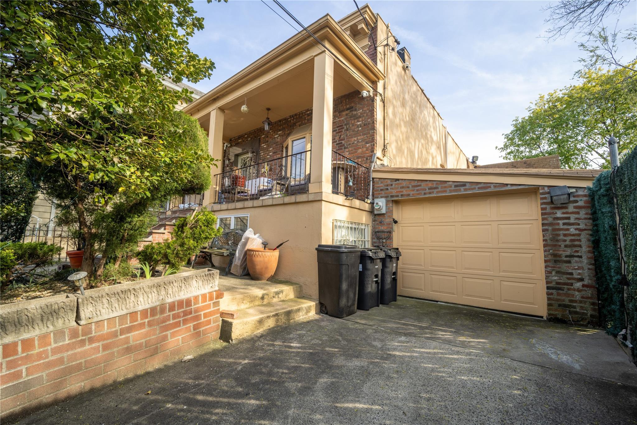 Single Family Waterbury  Bronx, NY 10465, MLS-855351-3