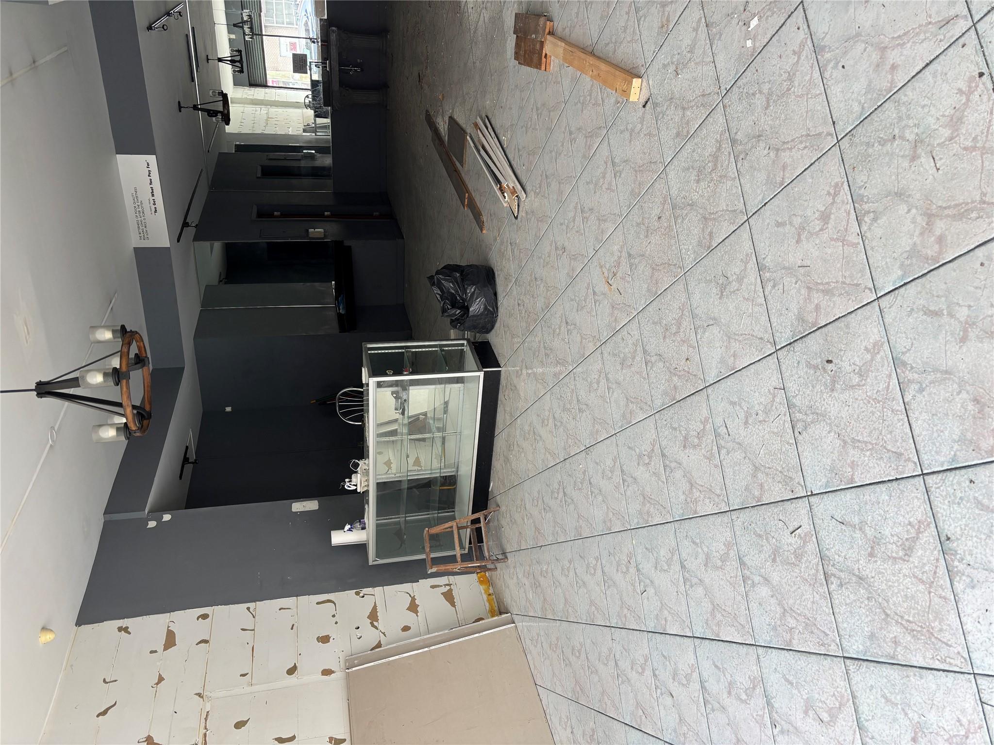 Commercial Lease Tremont  Bronx, NY 10461, MLS-855360-3