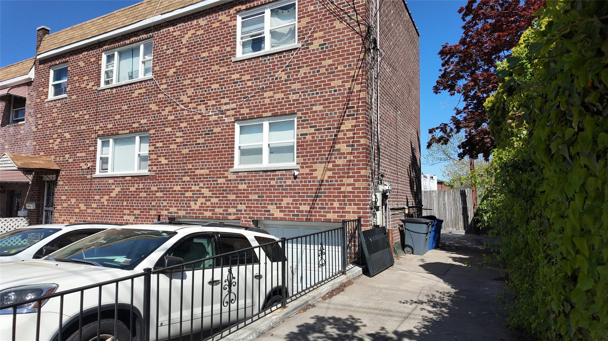 Single Family Waterbury  Bronx, NY 10461, MLS-855361-2
