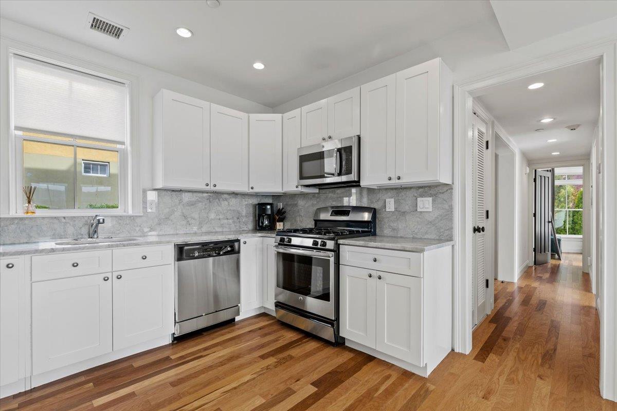 Single Family William  Westchester County, NY 10706, MLS-855370-33