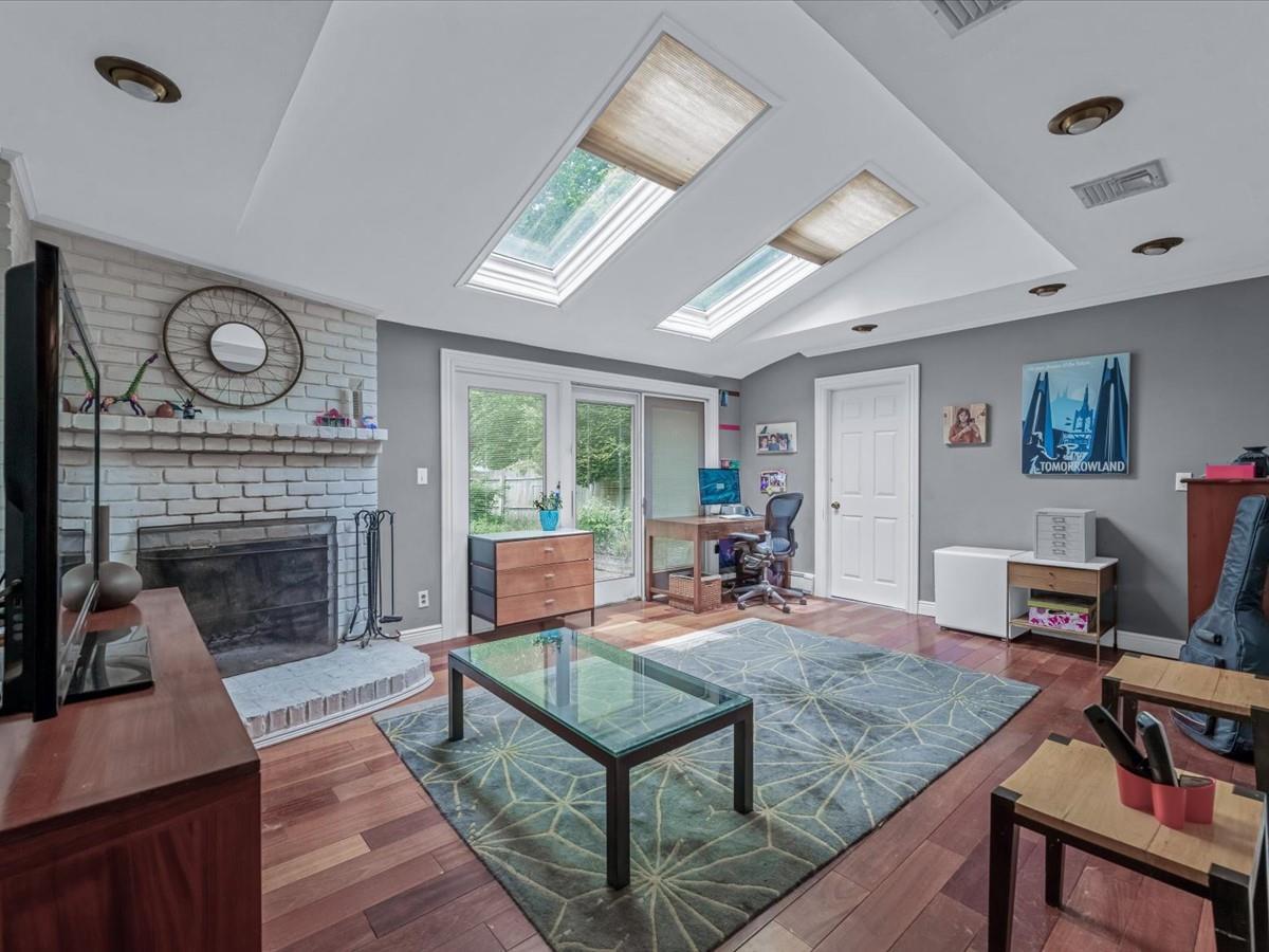 Single Family Cresthill  Suffolk County, NY 11787, MLS-855375-12