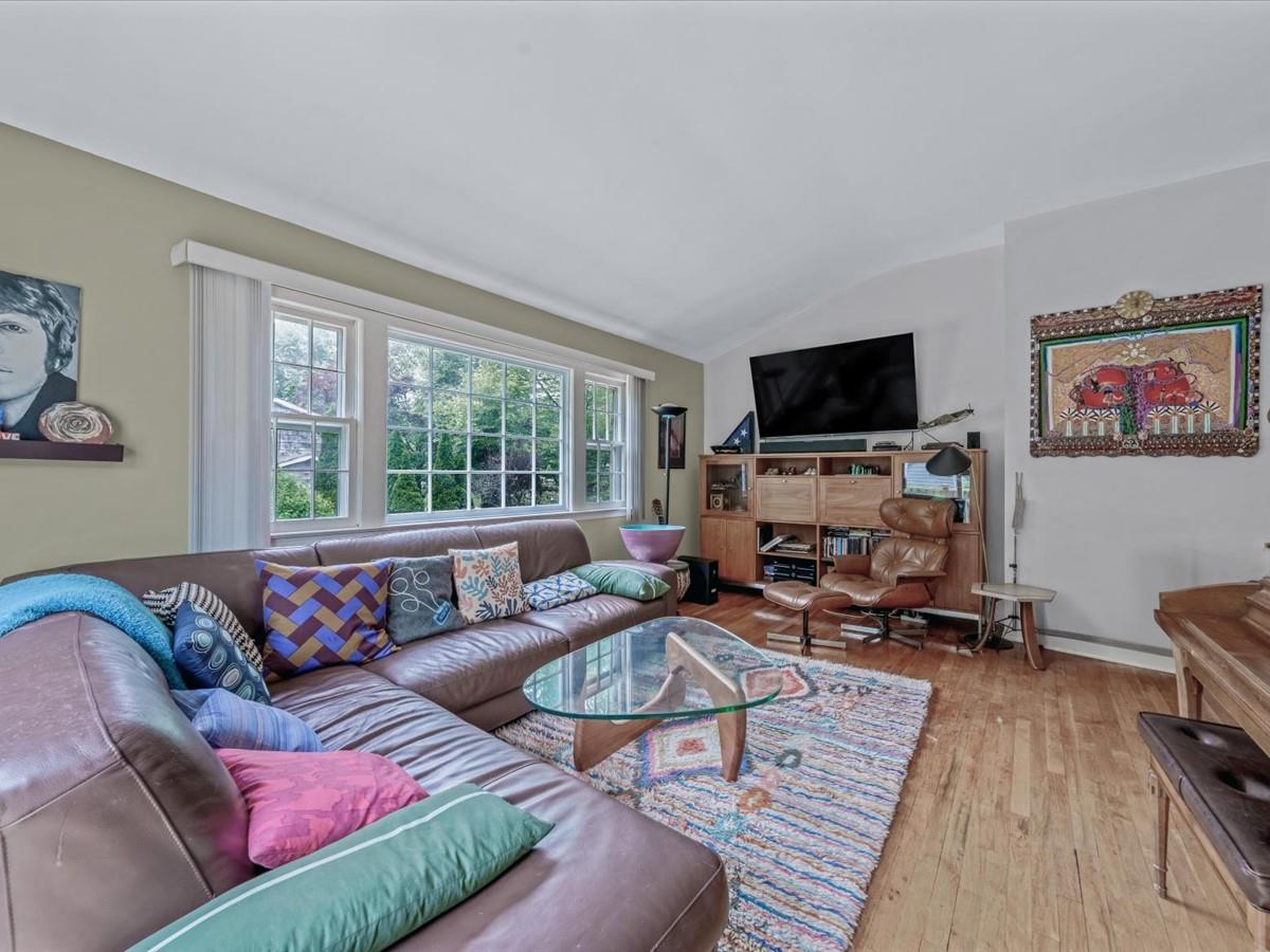 Single Family Cresthill  Suffolk County, NY 11787, MLS-855375-16