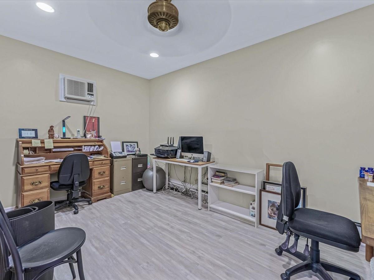 Single Family Cresthill  Suffolk County, NY 11787, MLS-855375-24