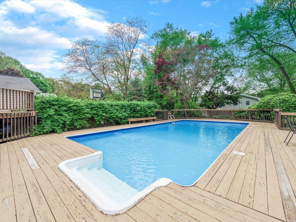 Single Family Cresthill  Suffolk County, NY 11787, MLS-855375-29