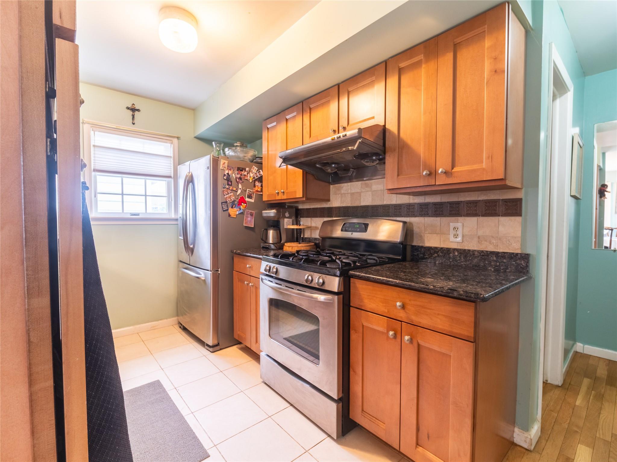 Single Family Soundview  Westchester County, NY 10573, MLS-855379-15