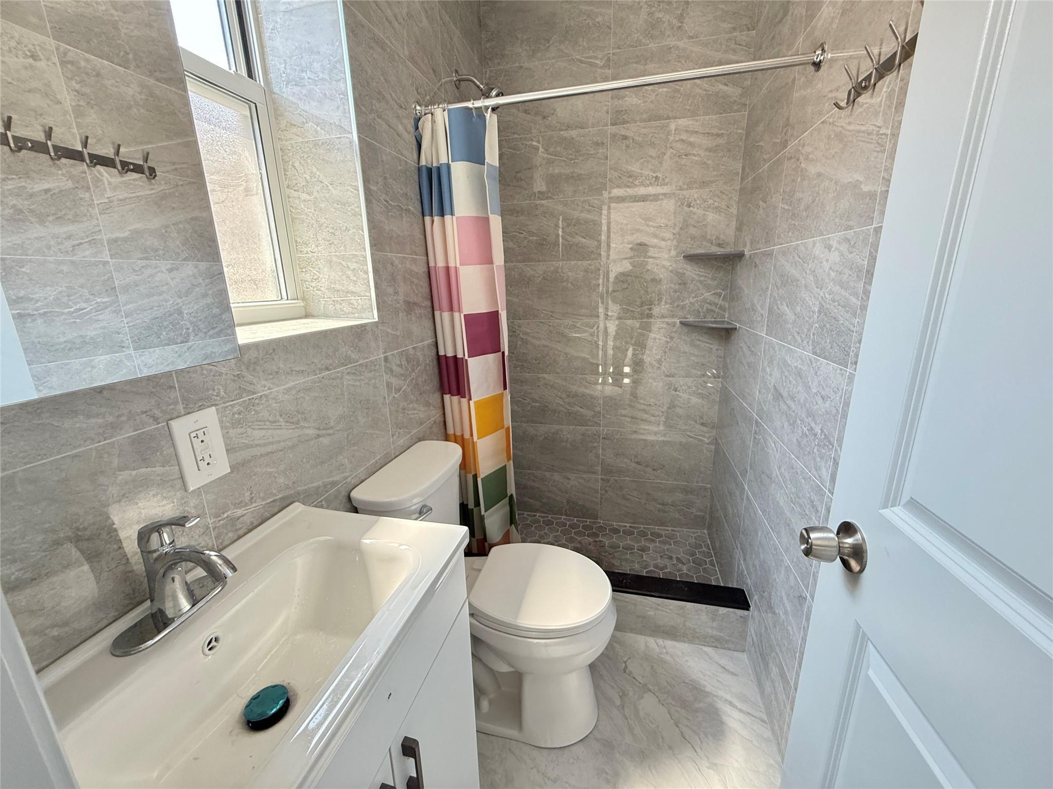 Apartment 62nd  Queens, NY 11377, MLS-855384-7