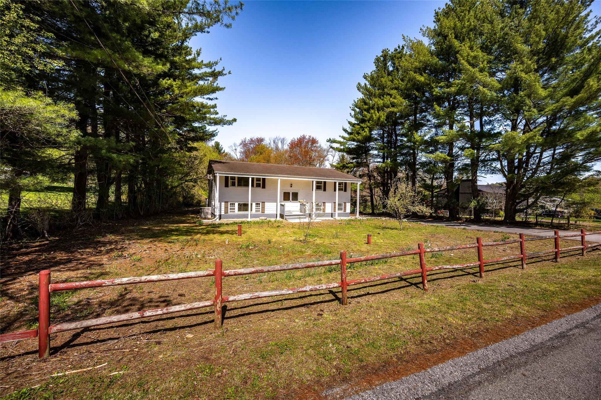 Single Family Horseshoe  Dutchess County, NY 12545, MLS-855396-4