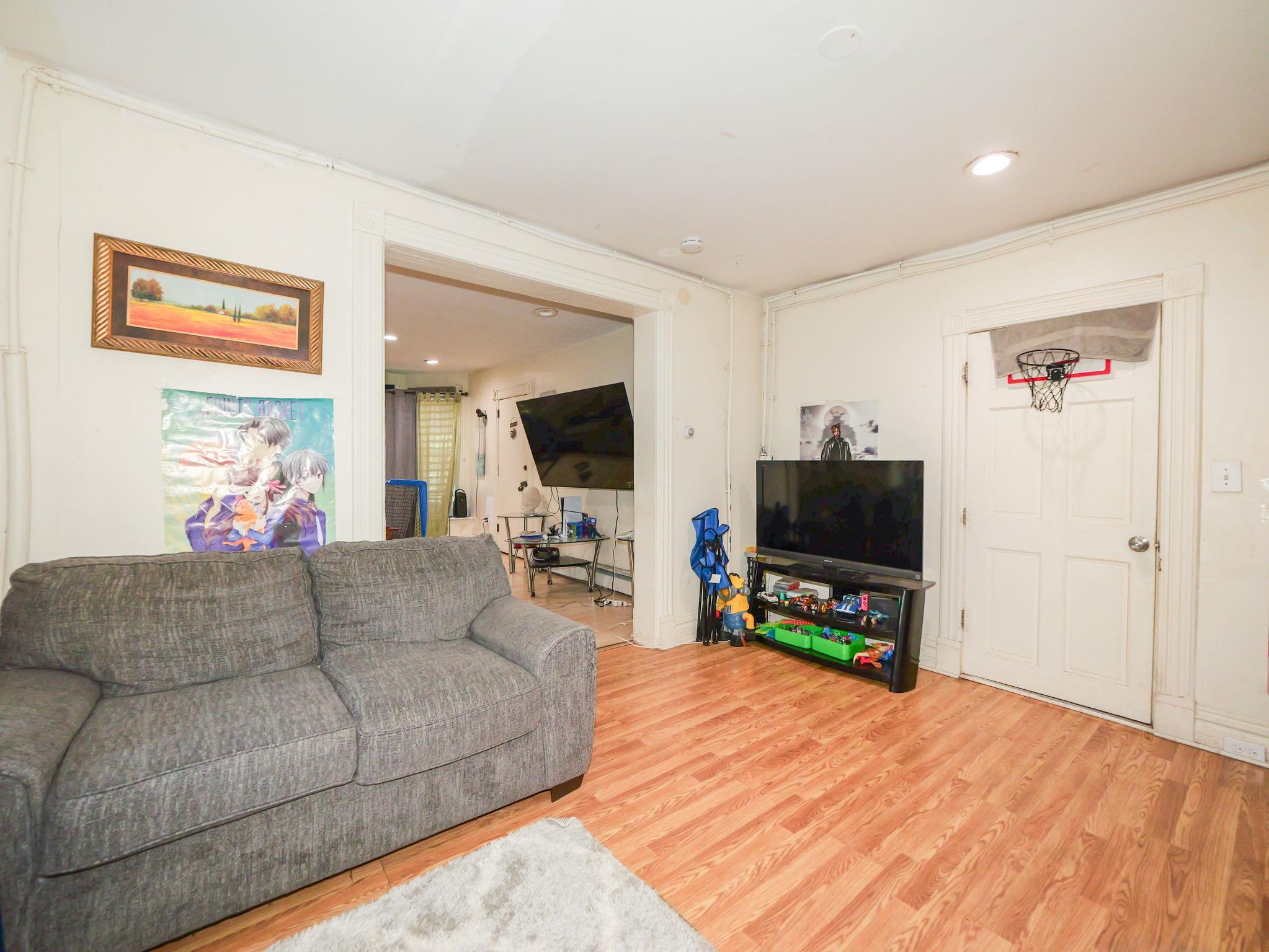 Single Family Grand  Orange County, NY 12550, MLS-855402-21