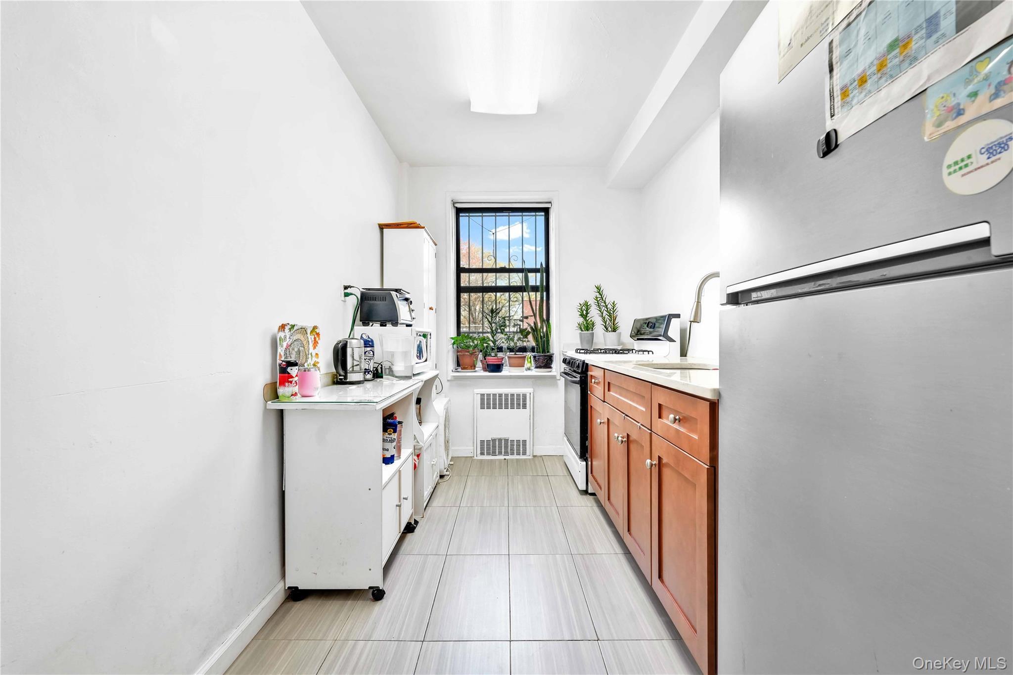 Coop 26th Ave  Queens, NY 11354, MLS-855403-10