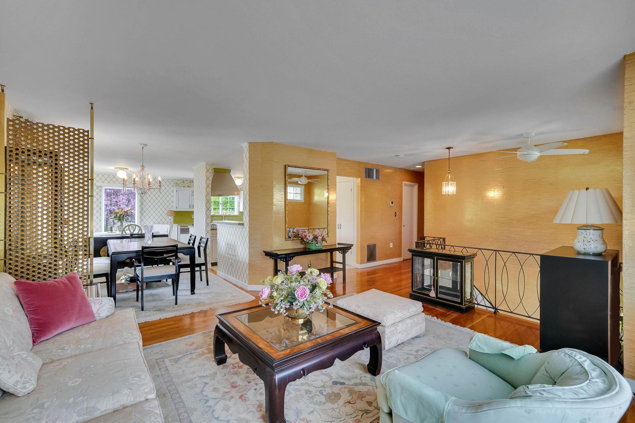 Single Family Candlewood  Suffolk County, NY 11706, MLS-855406-10