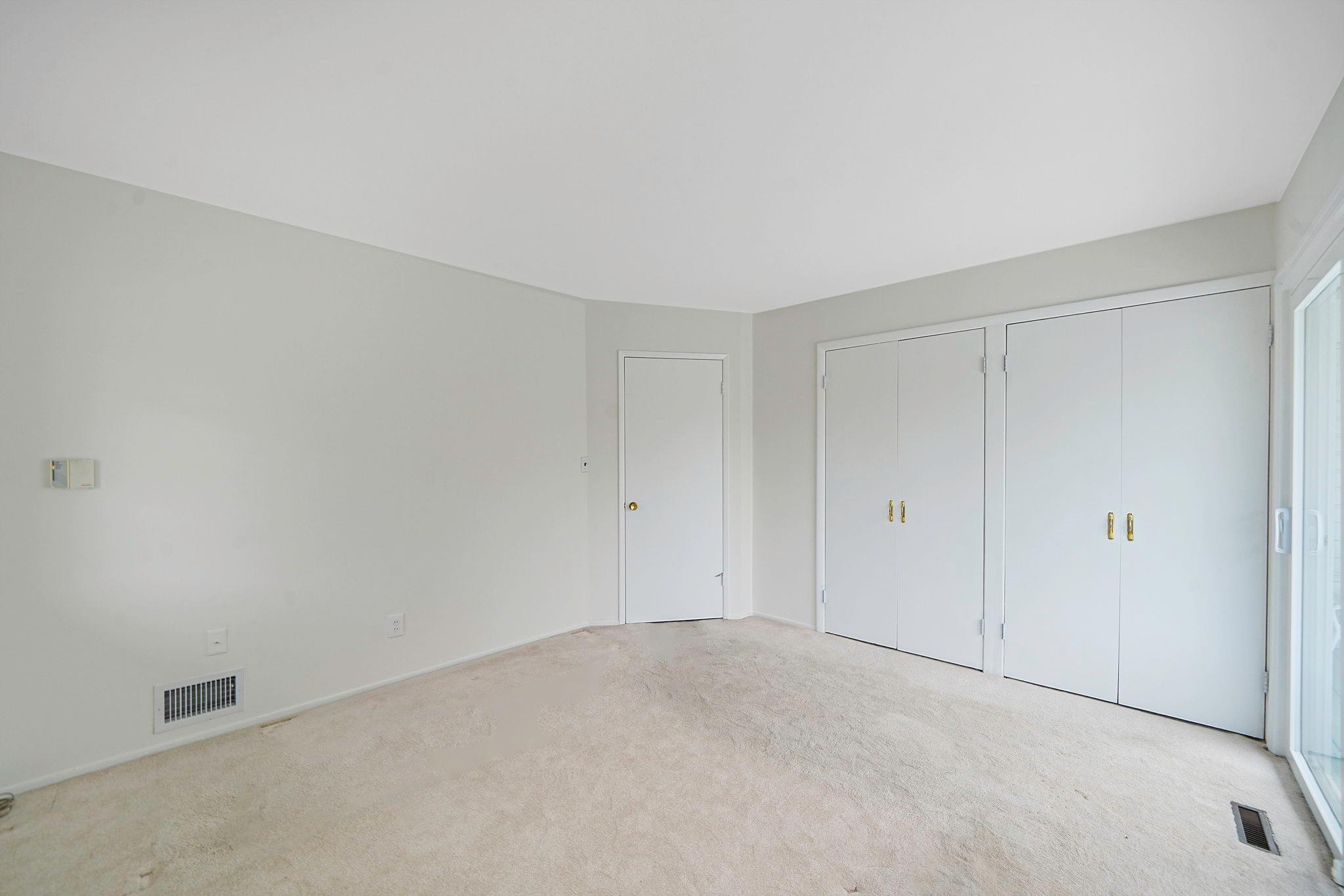 Single Family Candlewood  Suffolk County, NY 11706, MLS-855406-14