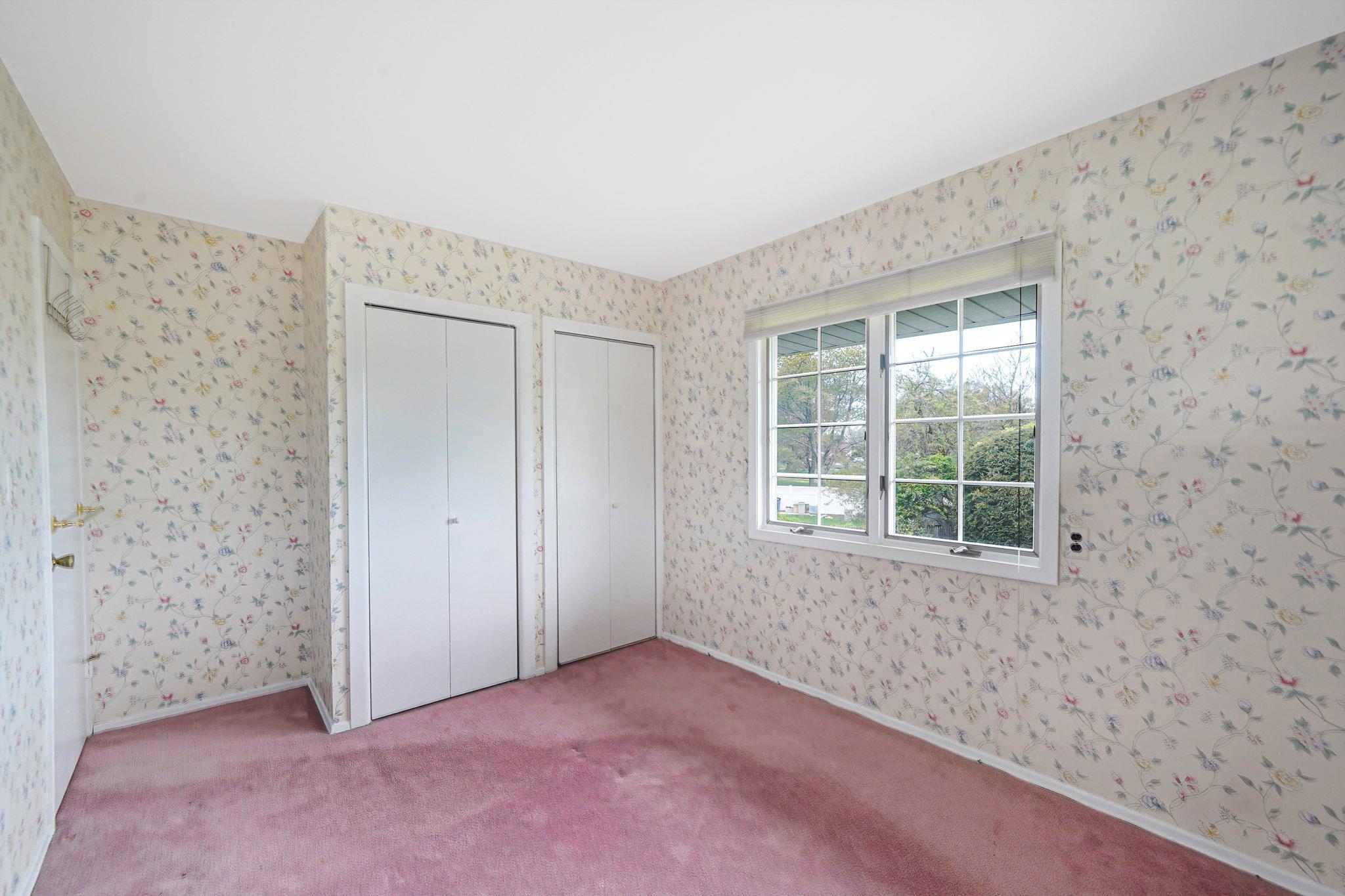 Single Family Candlewood  Suffolk County, NY 11706, MLS-855406-16