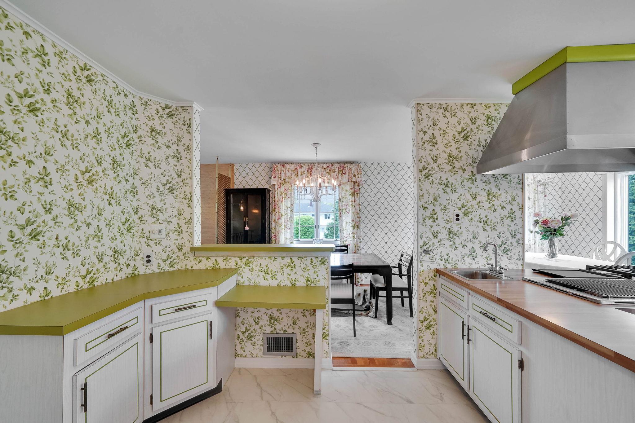 Single Family Candlewood  Suffolk County, NY 11706, MLS-855406-6