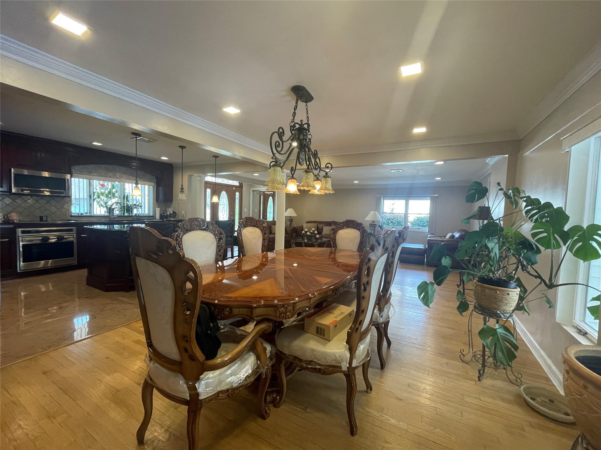 Single Family Constellation  Nassau County, NY 11756, MLS-855409-10