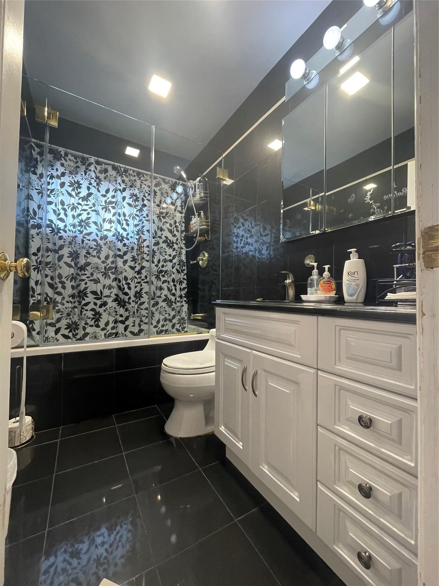 Single Family Constellation  Nassau County, NY 11756, MLS-855409-13