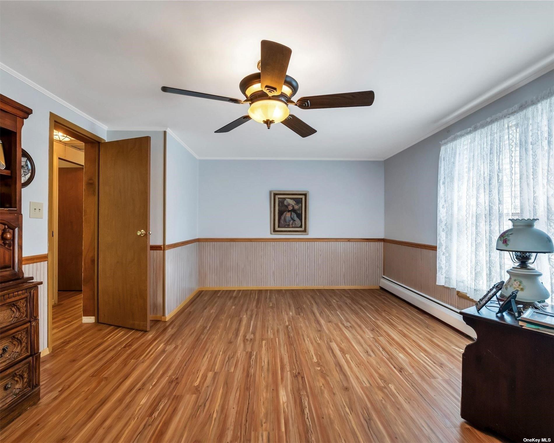 Single Family Middle  Suffolk County, NY 11933, MLS-855435-22