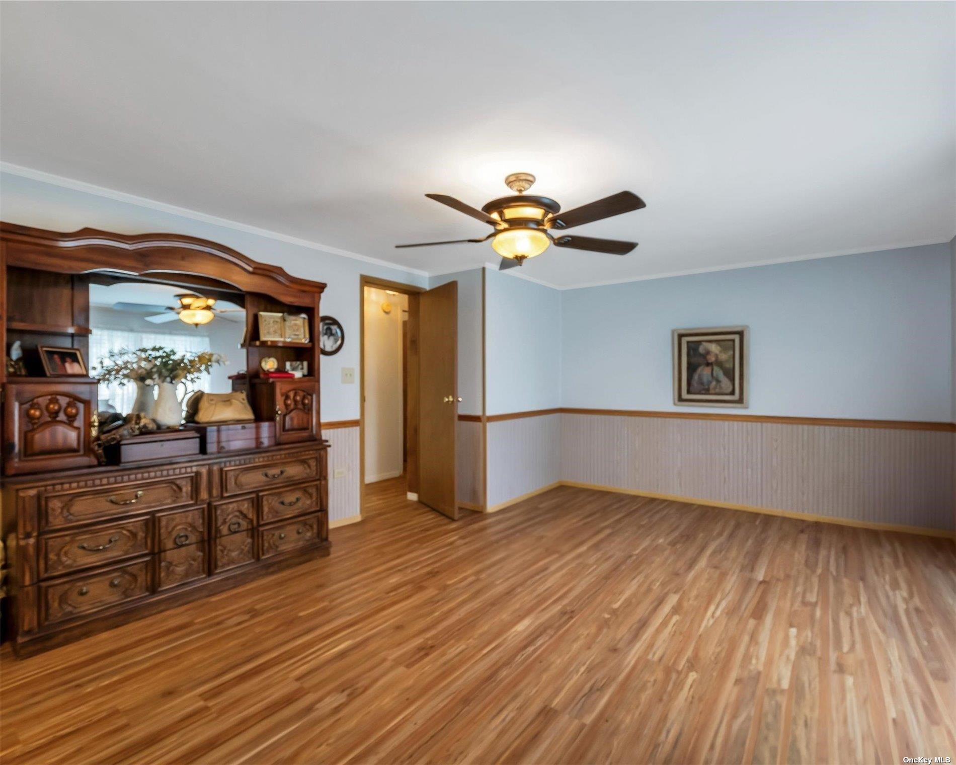 Single Family Middle  Suffolk County, NY 11933, MLS-855435-23