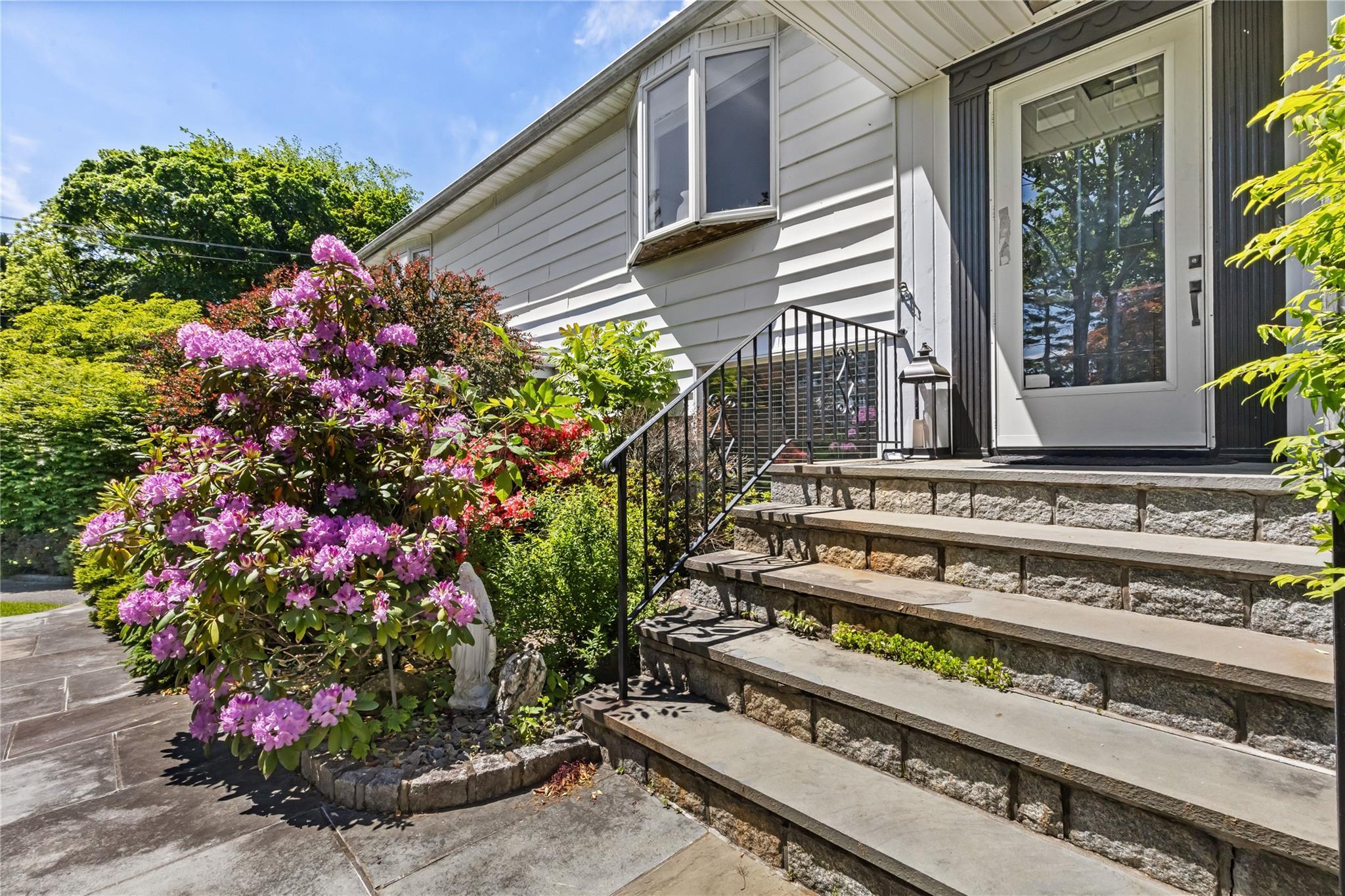 Single Family Hawthorne  Westchester County, NY 10598, MLS-855441-5
