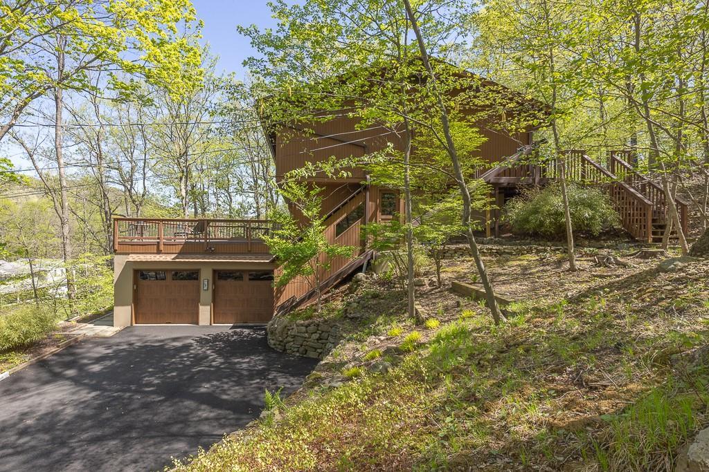 Single Family Steinway  Rockland County, NY 10901, MLS-855442-9