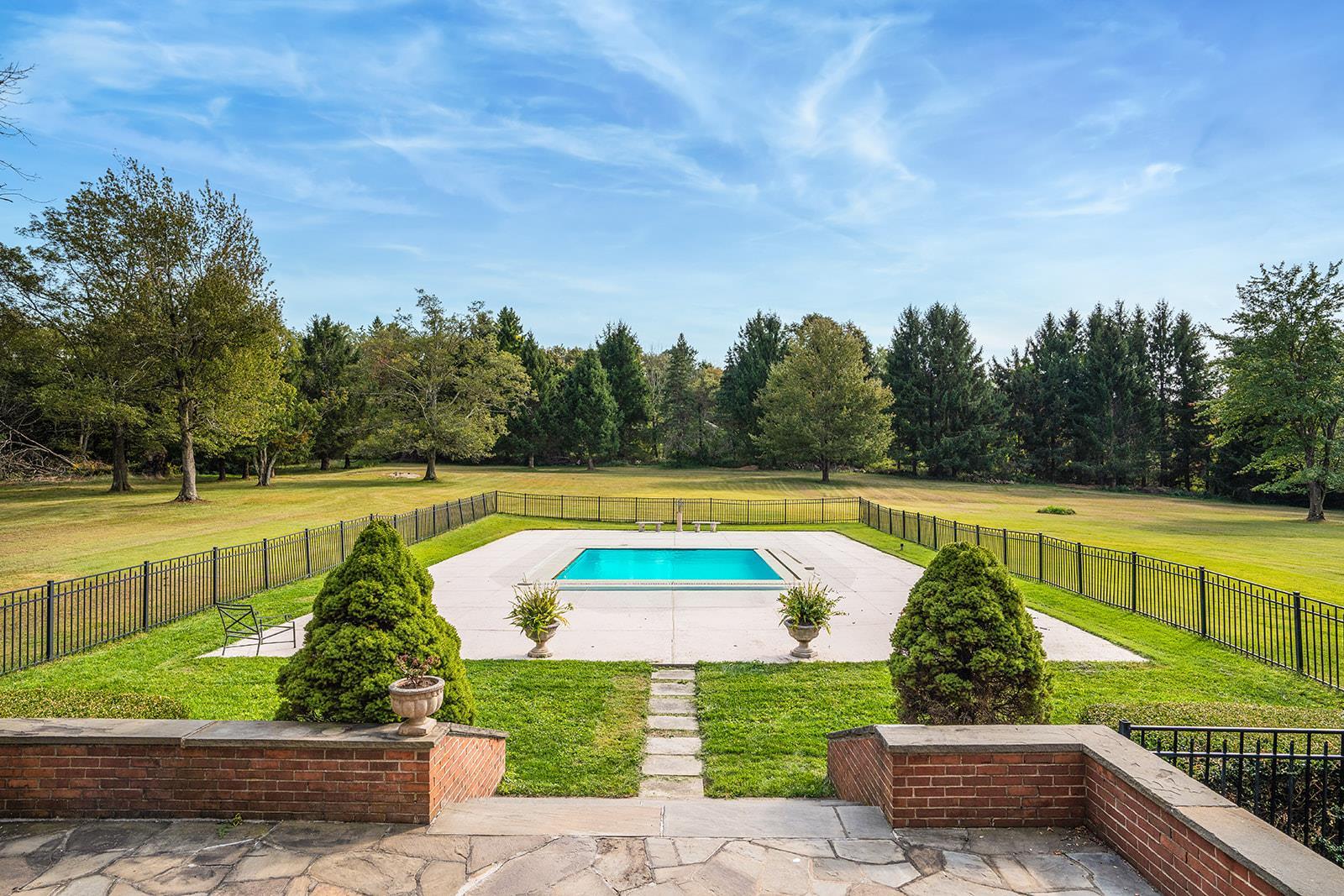 Single Family Quaker Hill  Dutchess County, NY 12564, MLS-855450-35
