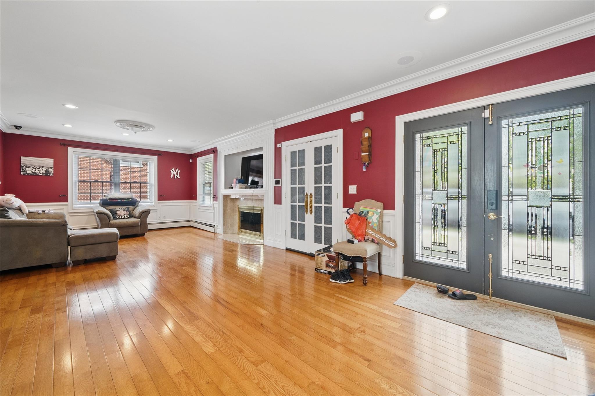 Single Family Polo  Bronx, NY 10465, MLS-855461-3