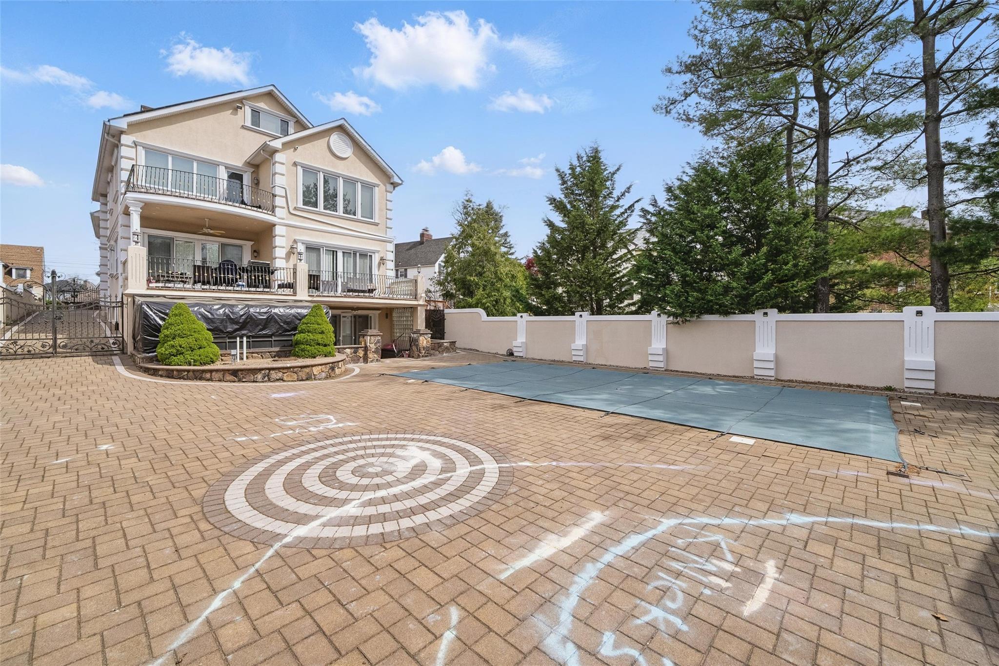 Single Family Polo  Bronx, NY 10465, MLS-855461-41