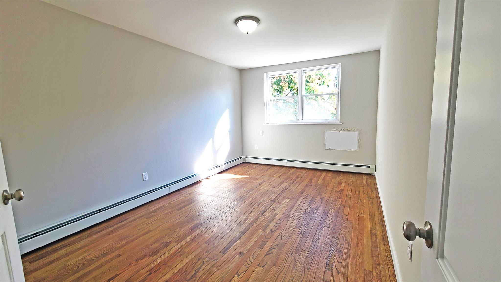 Single Family 96  Brooklyn, NY 11236, MLS-855462-23