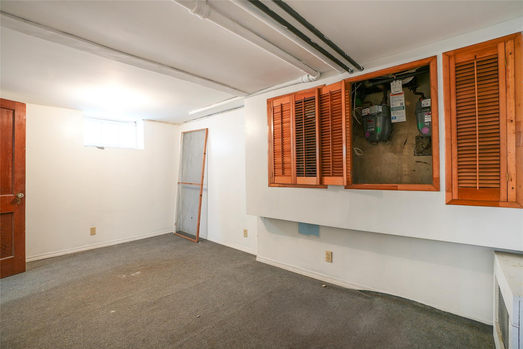 Single Family Olivia  Westchester County, NY 10573, MLS-855467-25