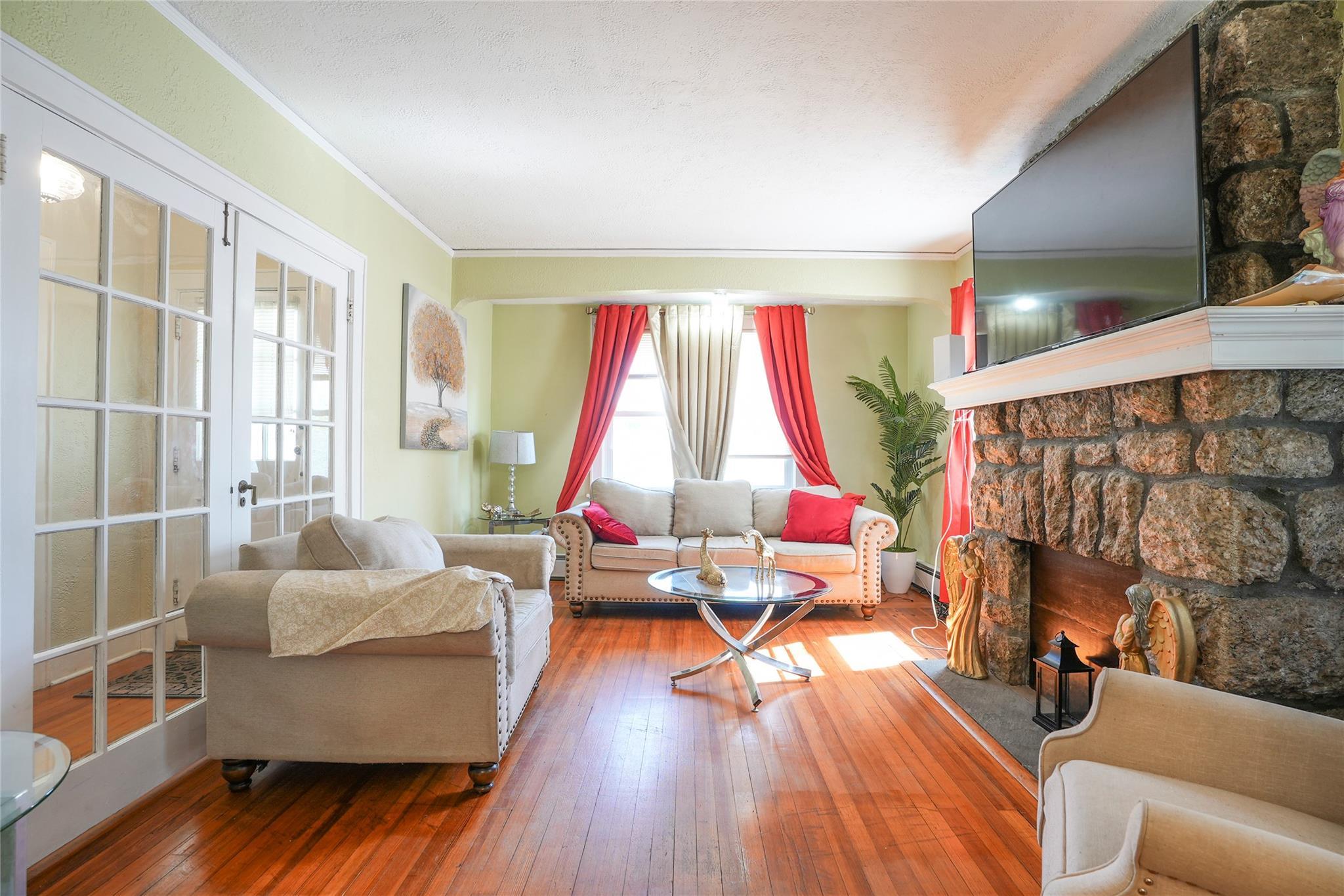 Single Family Olivia  Westchester County, NY 10573, MLS-855467-3