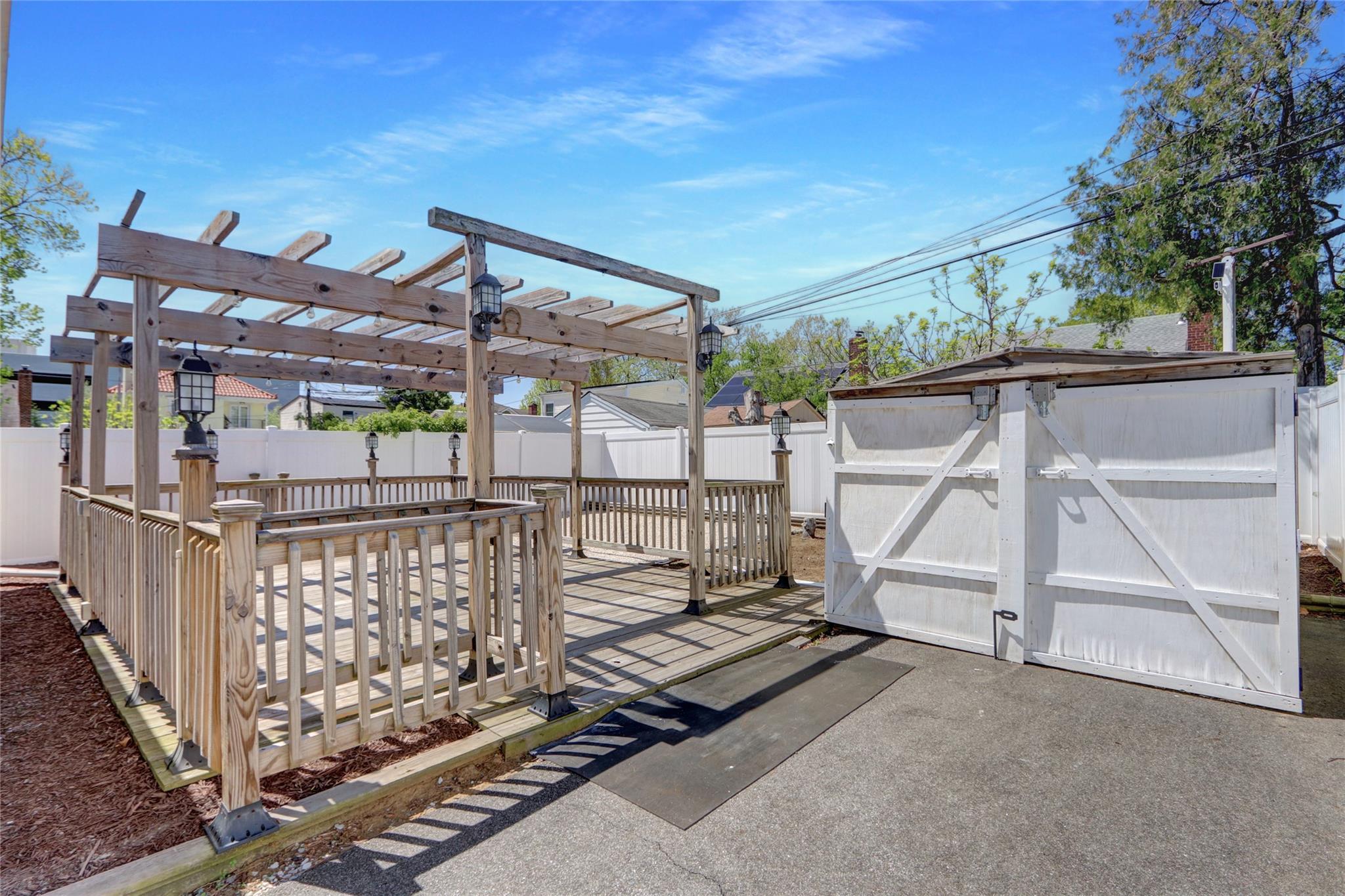 Single Family 142  Queens, NY 11357, MLS-855472-24