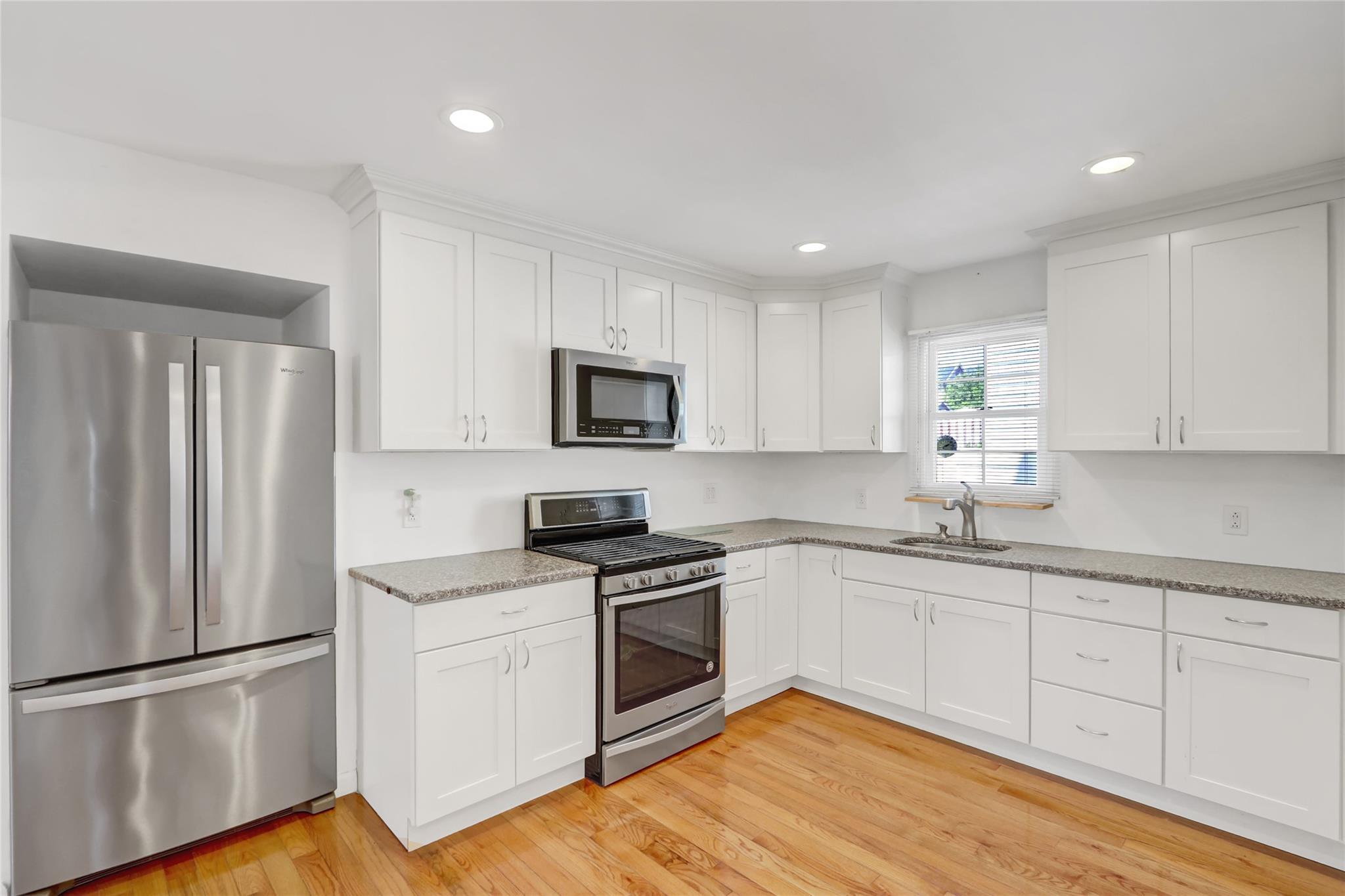 Single Family 142  Queens, NY 11357, MLS-855472-3