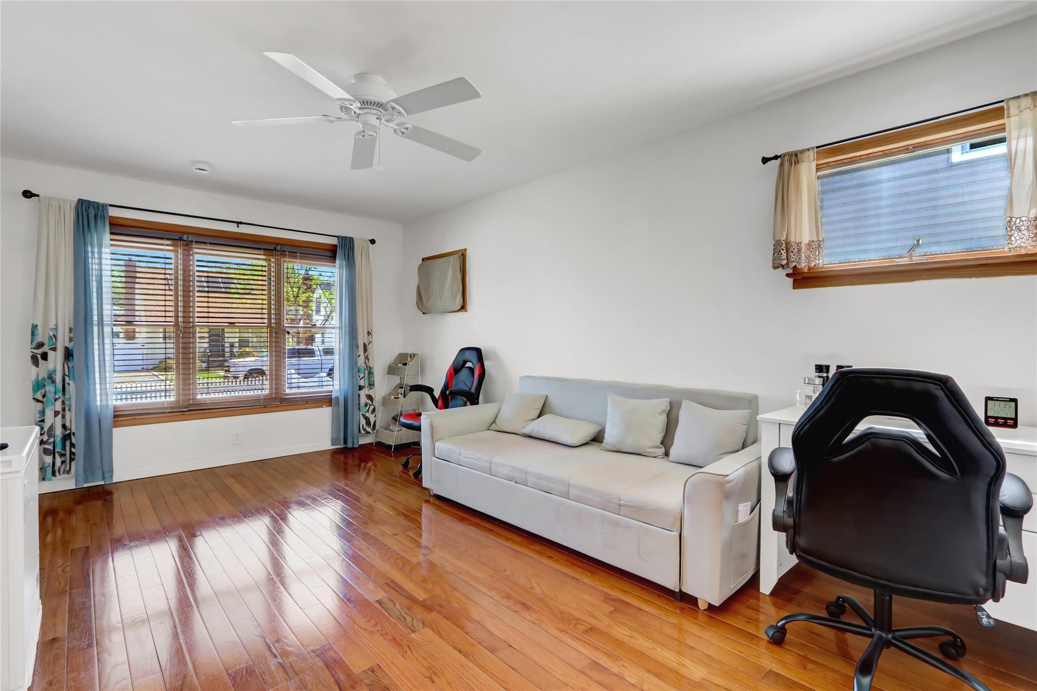 Single Family 142  Queens, NY 11357, MLS-855472-8