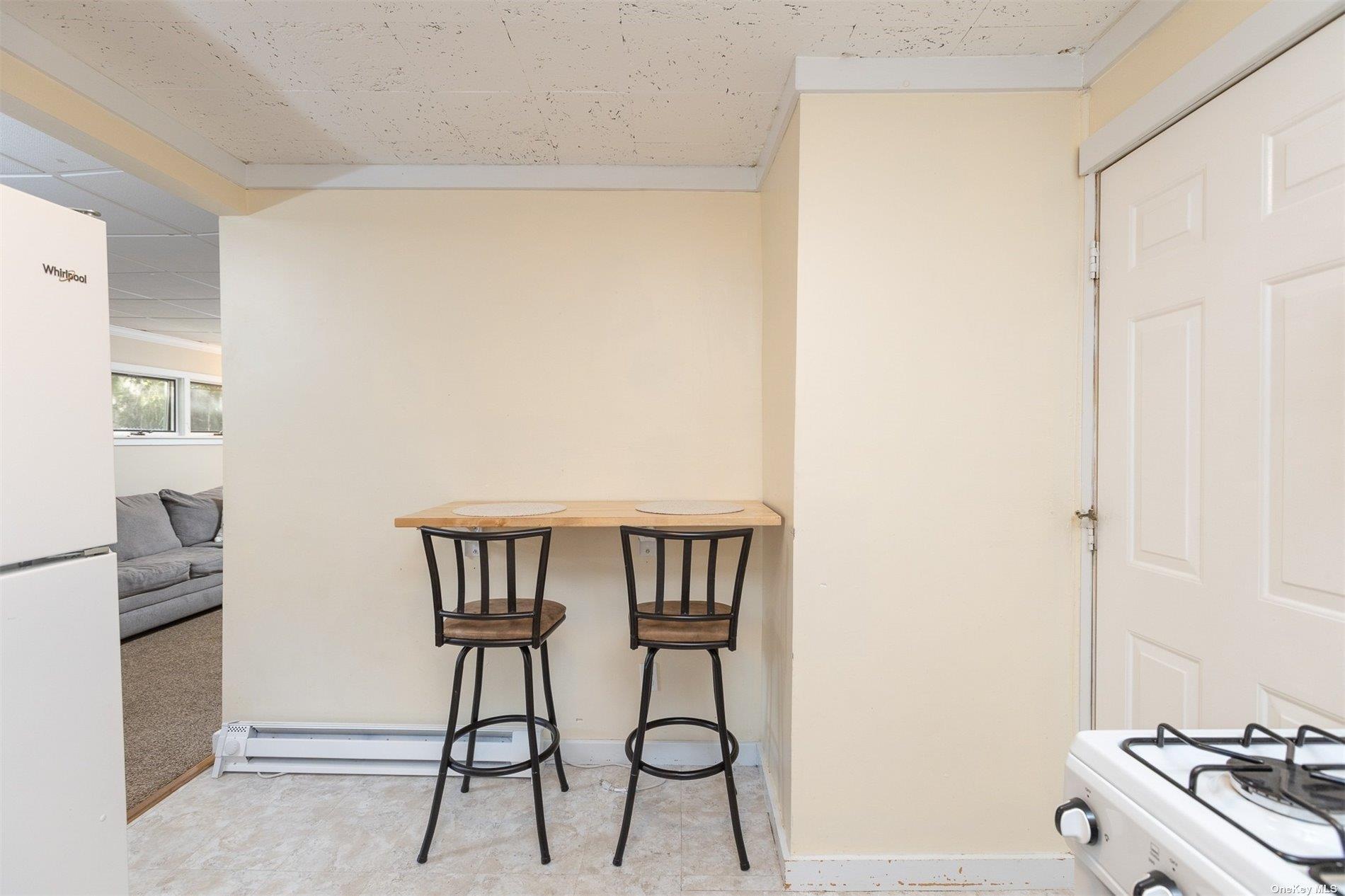 Single Family 3rd  Suffolk County, NY 11792, MLS-855473-11