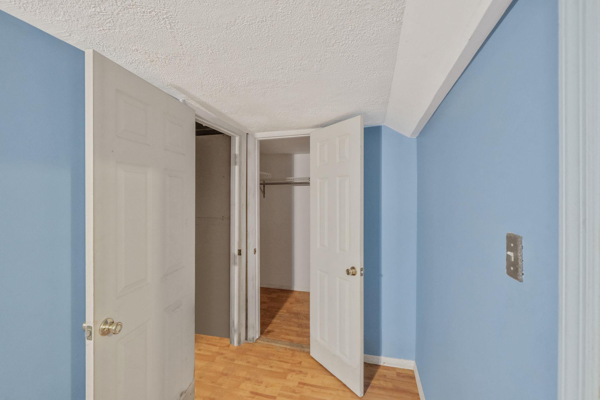 Single Family Adrienne  Suffolk County, NY 11788, MLS-855482-37