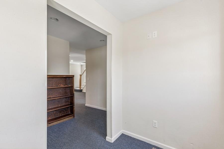 Single Family Hamilton  Suffolk County, NY 11952, MLS-855491-11