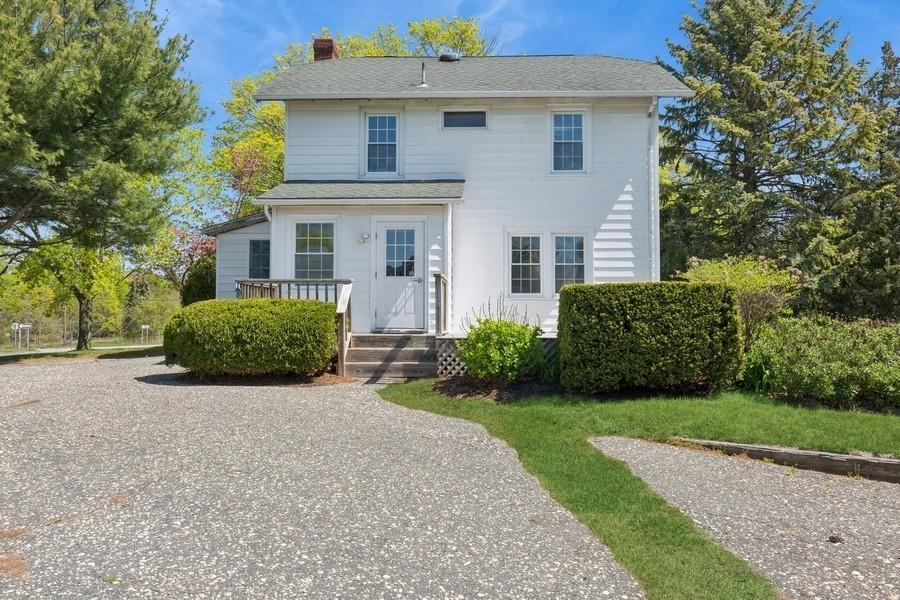 Single Family Hamilton  Suffolk County, NY 11952, MLS-855491-4