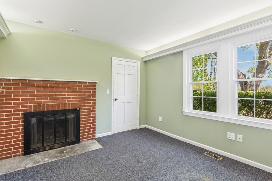 Single Family Hamilton  Suffolk County, NY 11952, MLS-855491-8