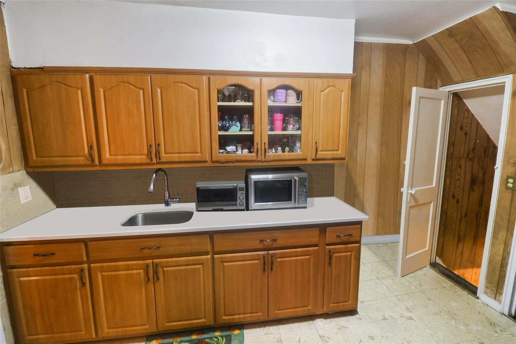 Single Family Laconia  Bronx, NY 10469, MLS-855501-11